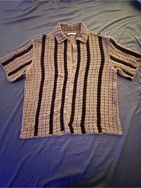 Zara Men's Short-Sleeve Knit Button-Up Shirt in Beige with Black Stripes